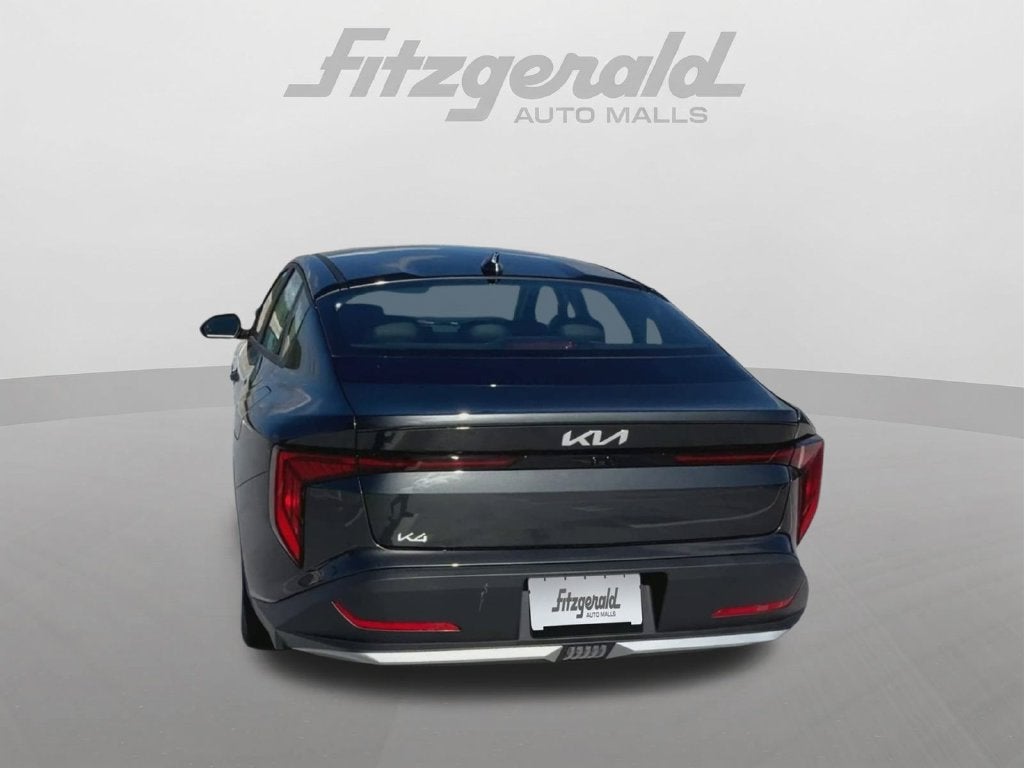 2026 Kia K4 EX