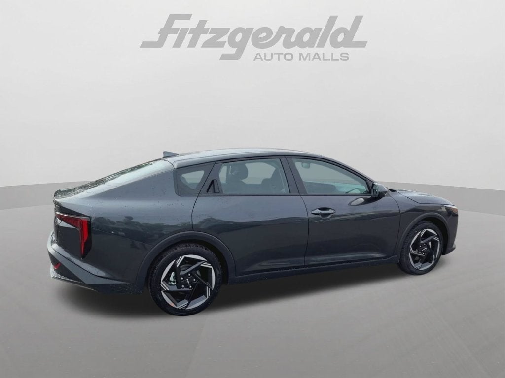 2026 Kia K4 EX