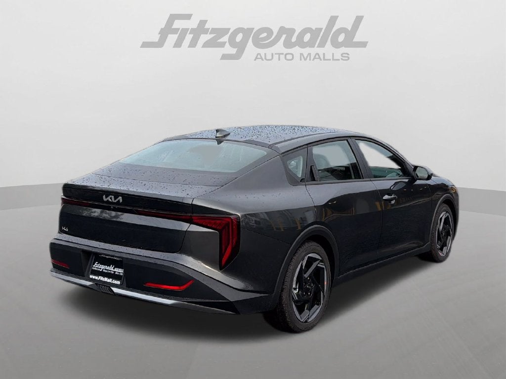 2026 Kia K4 EX
