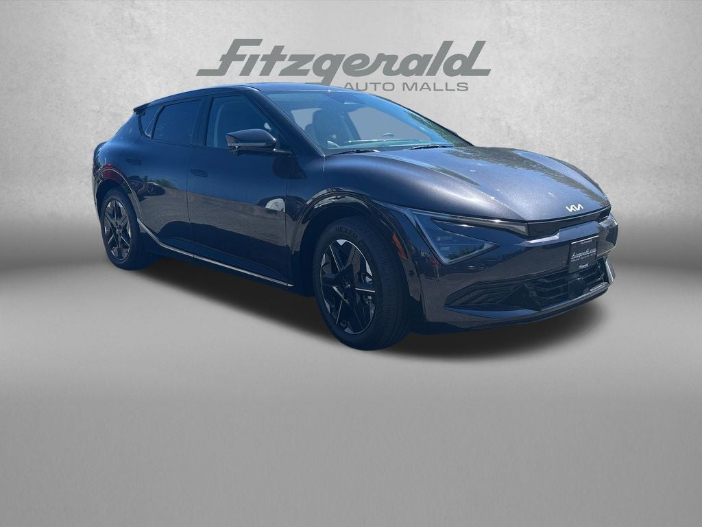 2026 Kia EV6 Wind