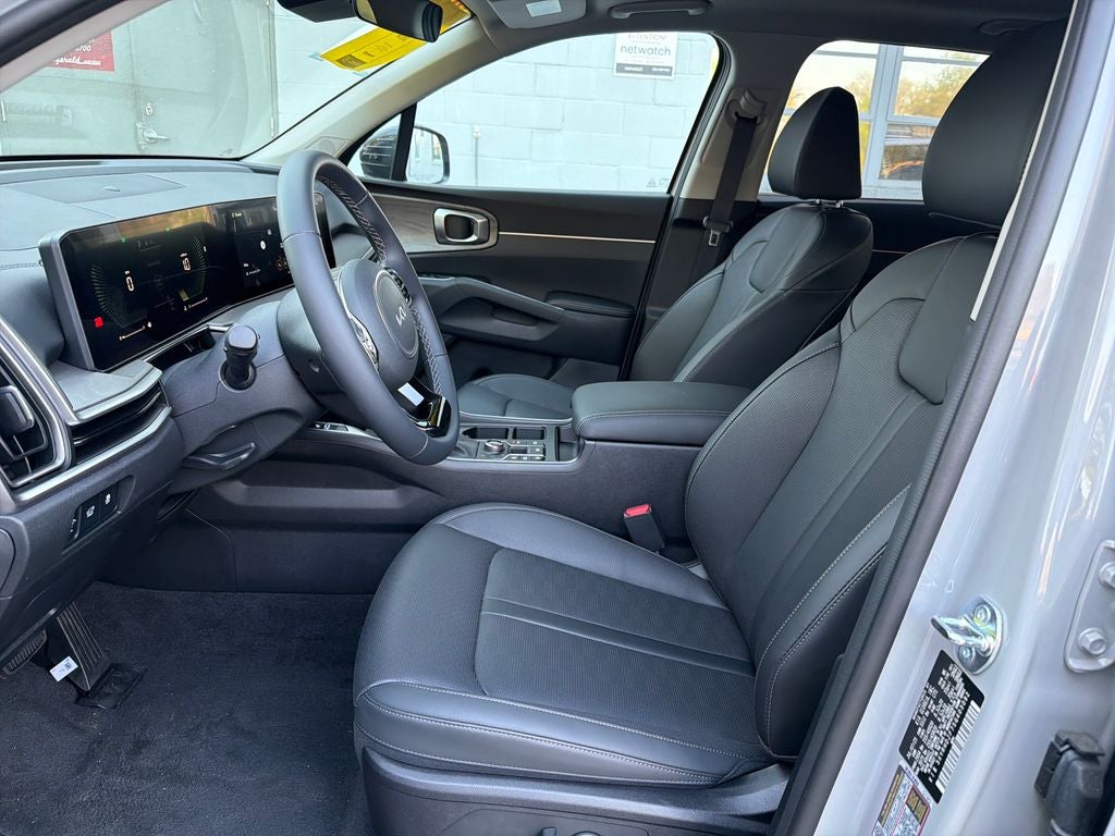 2025 Kia Sorento X-Line EX