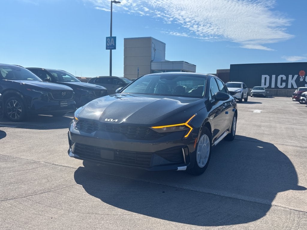 2026 Kia K5 LXS