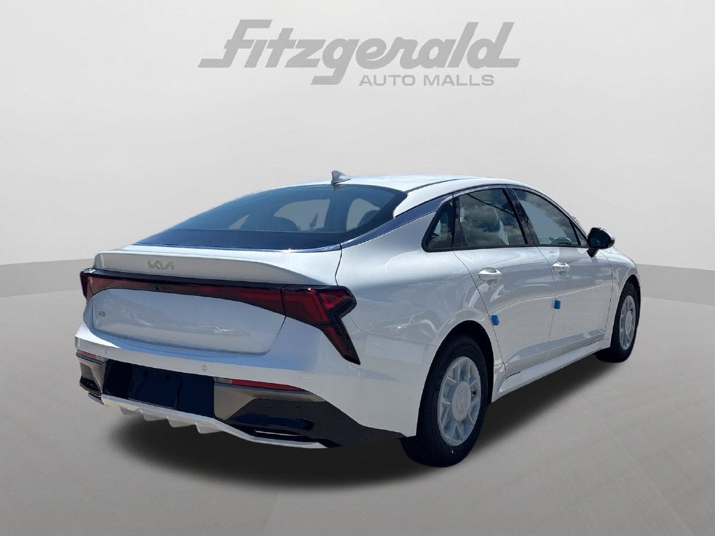 2026 Kia K5 LXS