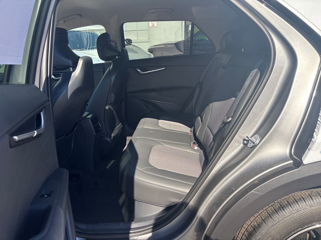 2026 Kia Niro EX