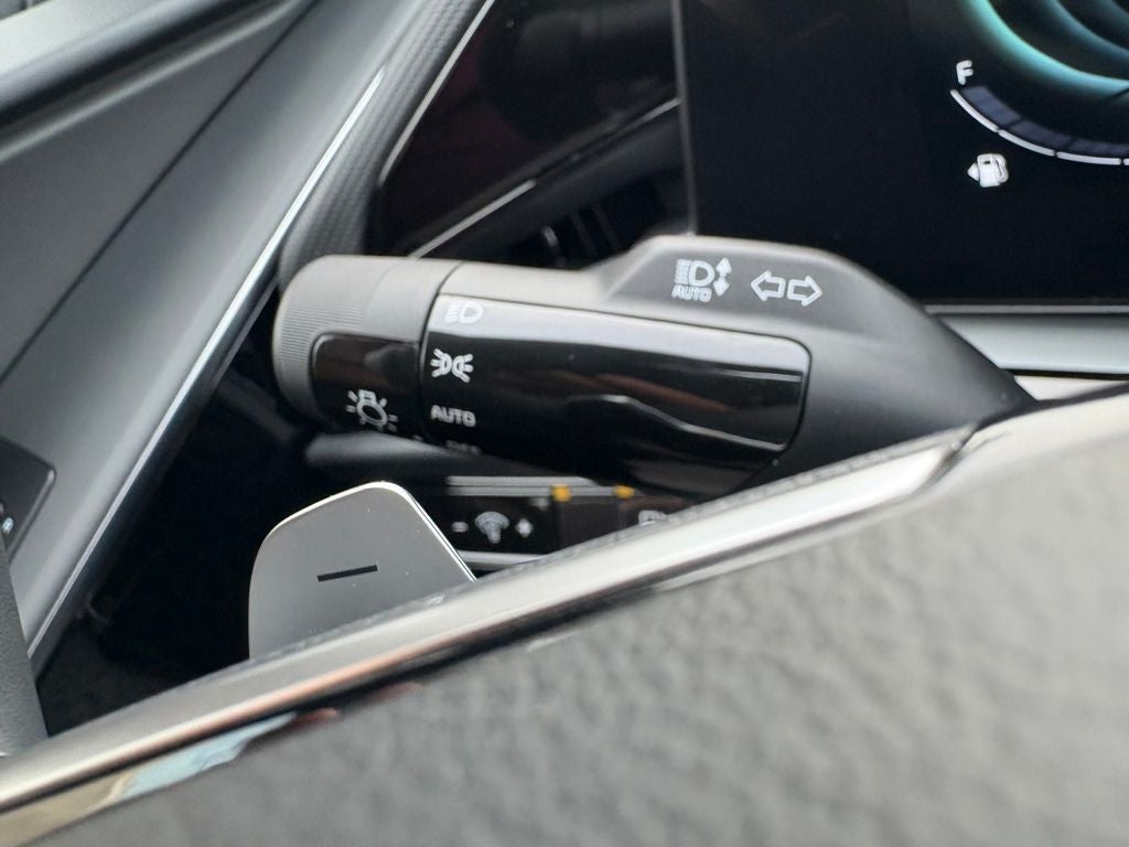 2025 Kia Niro Plug-In Hybrid EX