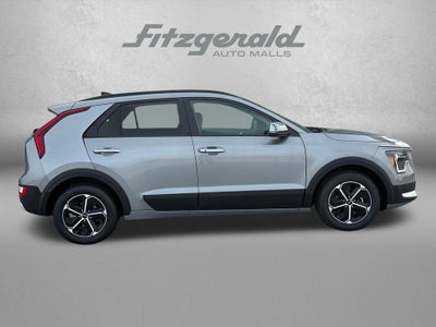 2025 Kia Niro Plug-In Hybrid EX