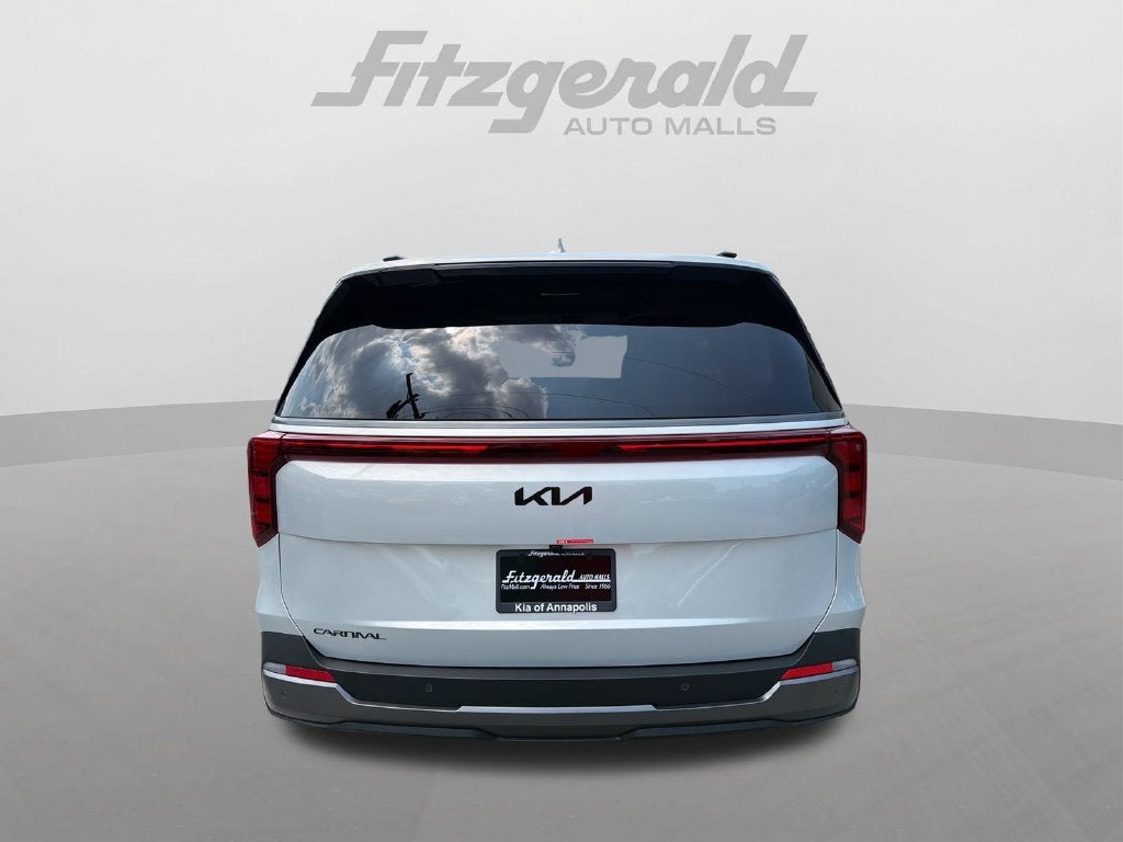 2027 Kia Carnival SX