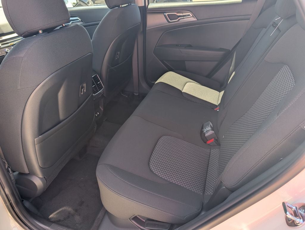2026 Kia Sportage Hybrid S