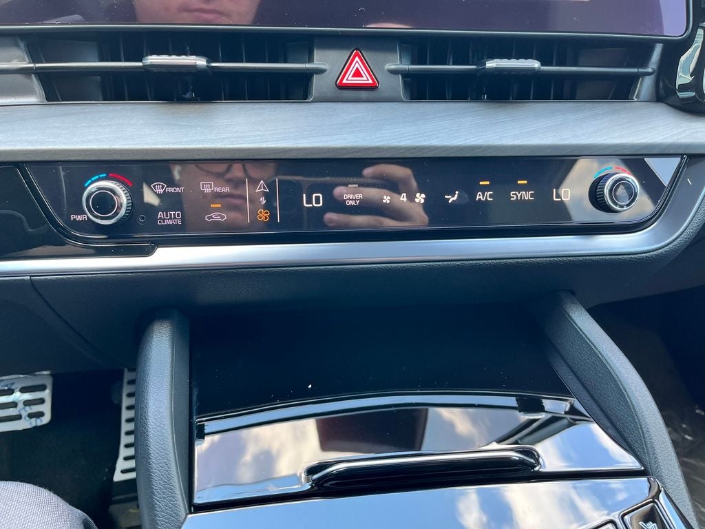 2025 Kia Sportage Plug-In Hybrid X-Line Prestige