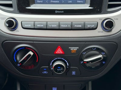 2020 Hyundai Accent SE