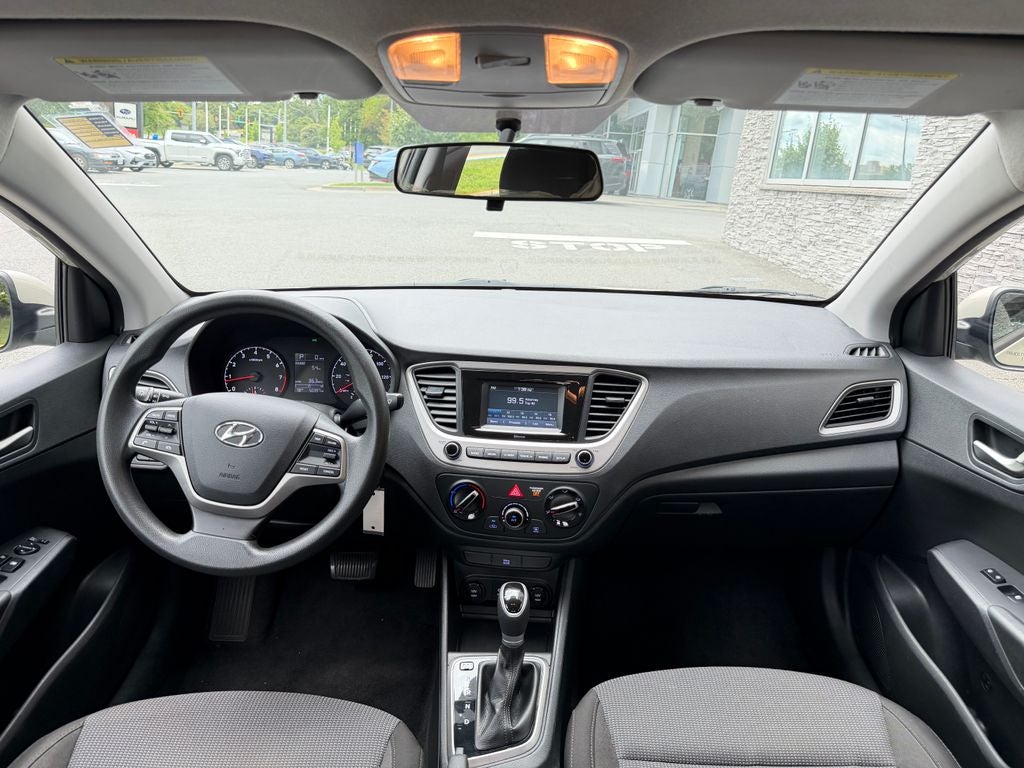 2020 Hyundai Accent SE