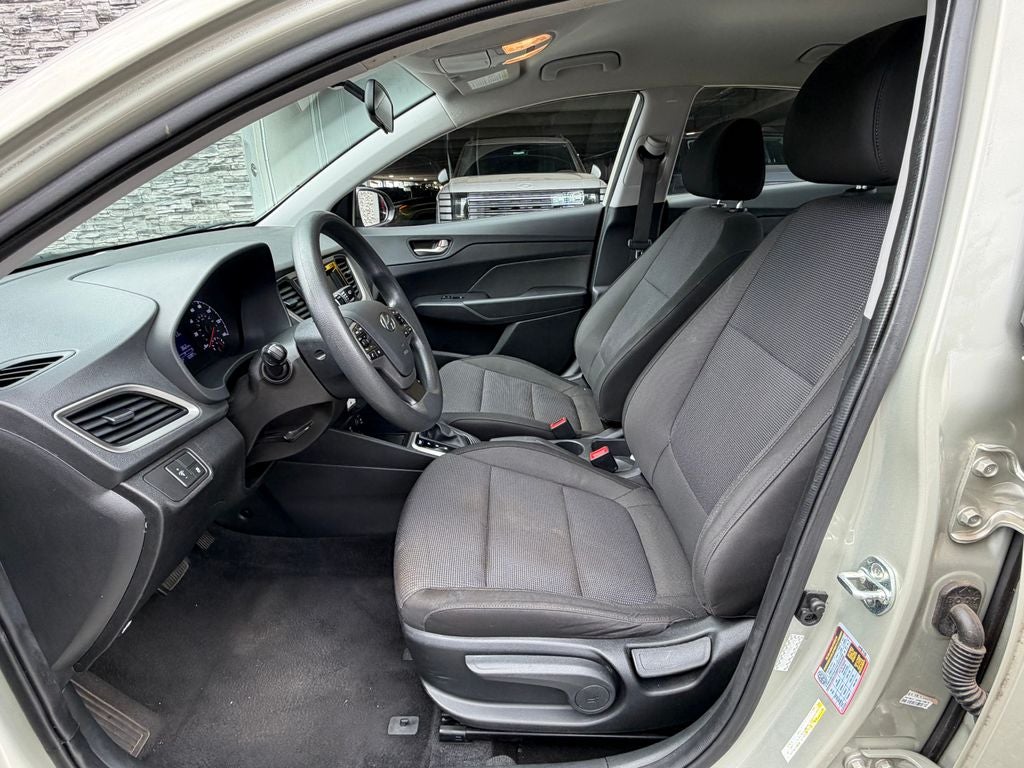 2020 Hyundai Accent SE
