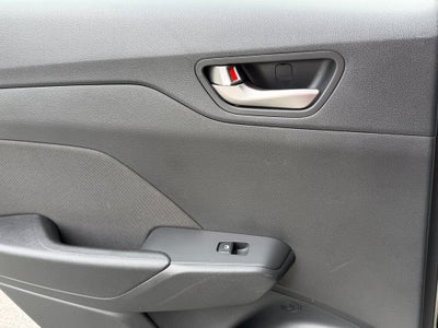2020 Hyundai Accent SE