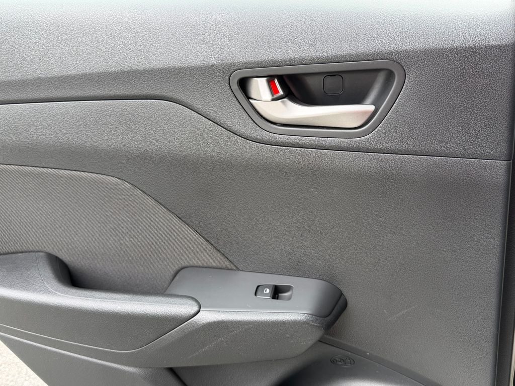 2020 Hyundai Accent SE