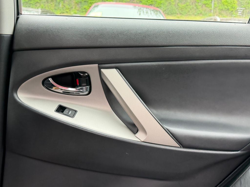 2011 Toyota Camry SE