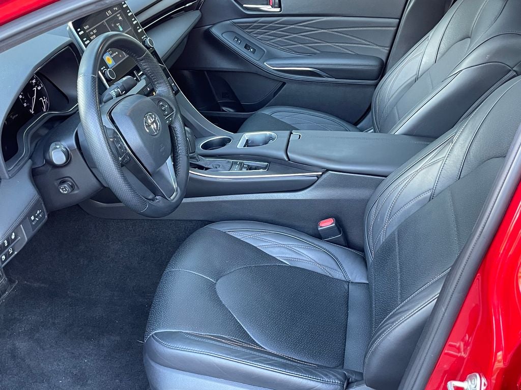 2022 Toyota Avalon Hybrid Limited