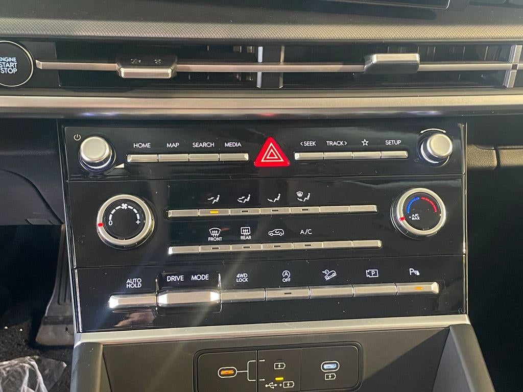 2026 Hyundai Santa Fe SE AWD