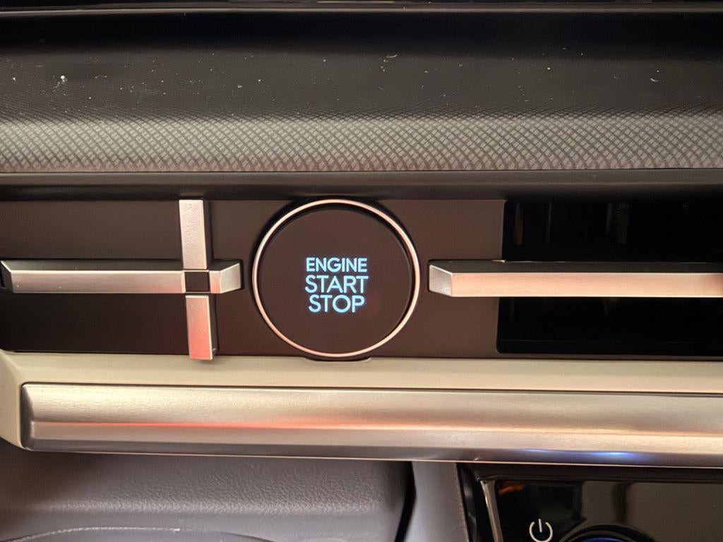 2027 Hyundai Santa Fe SE AWD