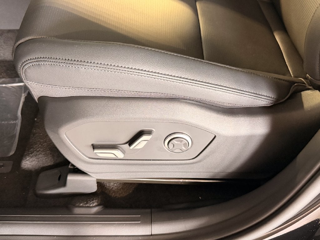 2027 Hyundai Santa Fe Hybrid Limited