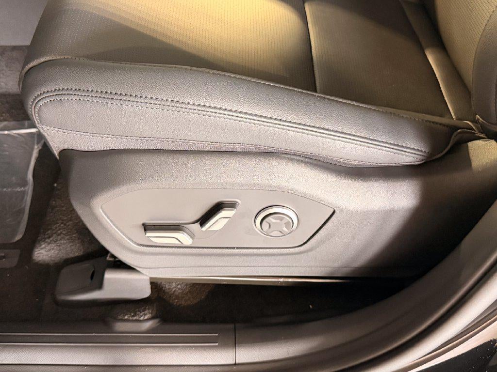 2027 Hyundai Santa Fe Hybrid Limited