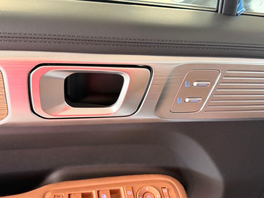 2027 Hyundai Santa Fe Hybrid Limited