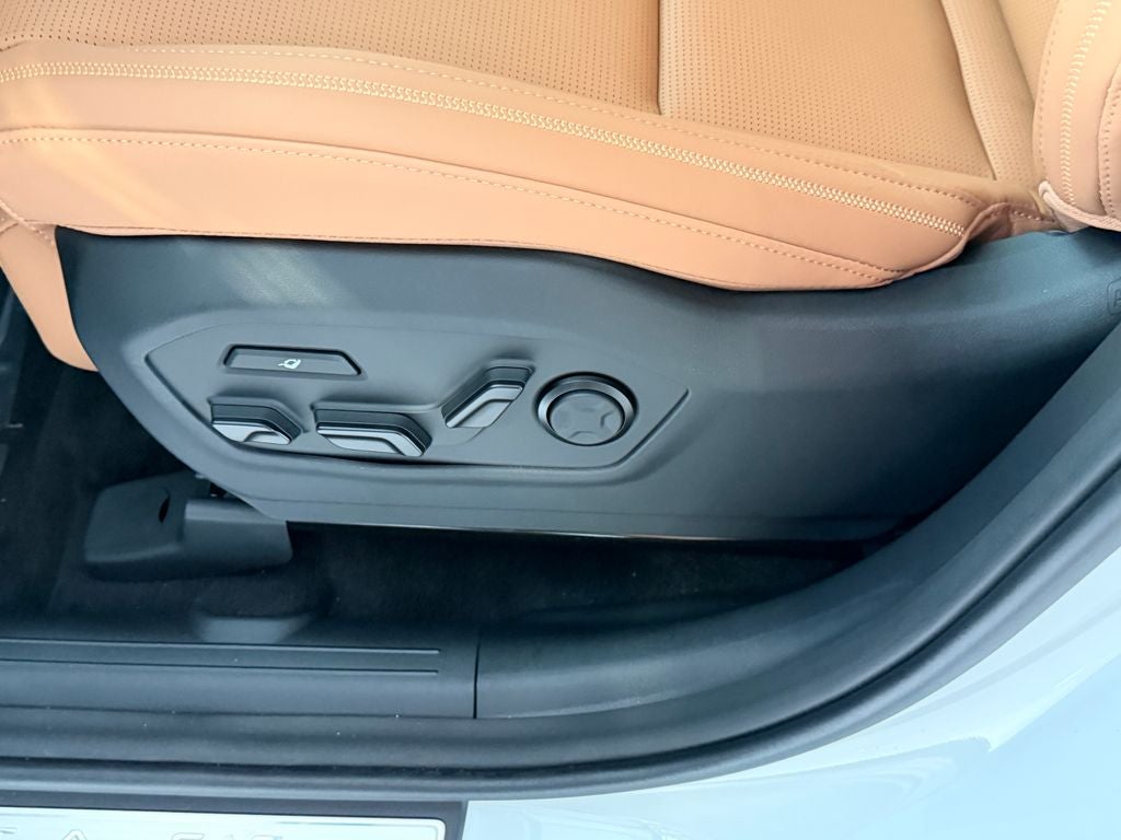 2027 Hyundai Santa Fe Hybrid Calligraphy
