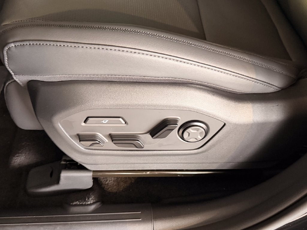 2027 Hyundai Santa Fe Hybrid Calligraphy