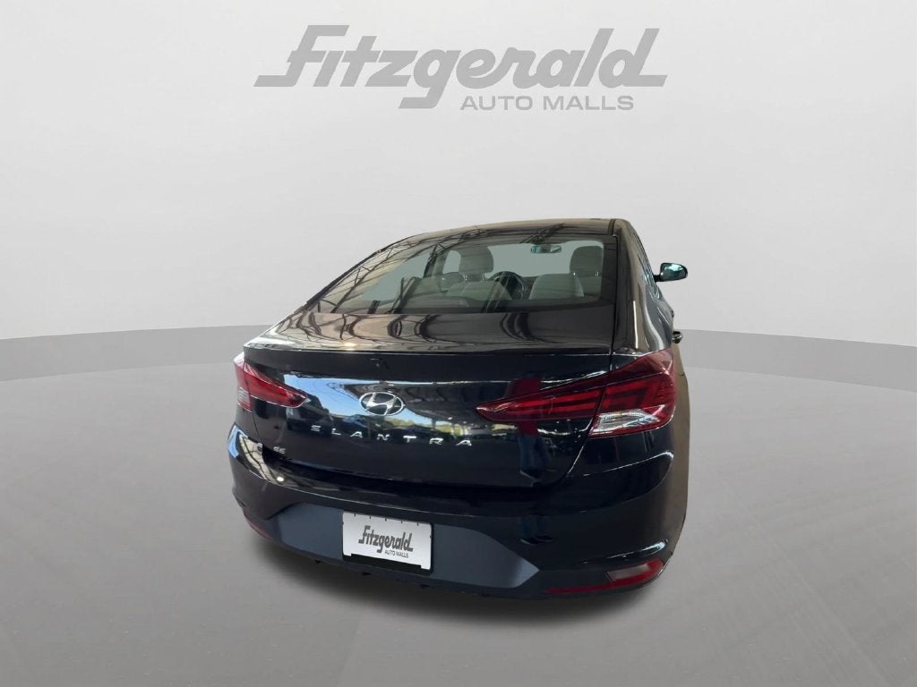 2019 Hyundai Elantra SE