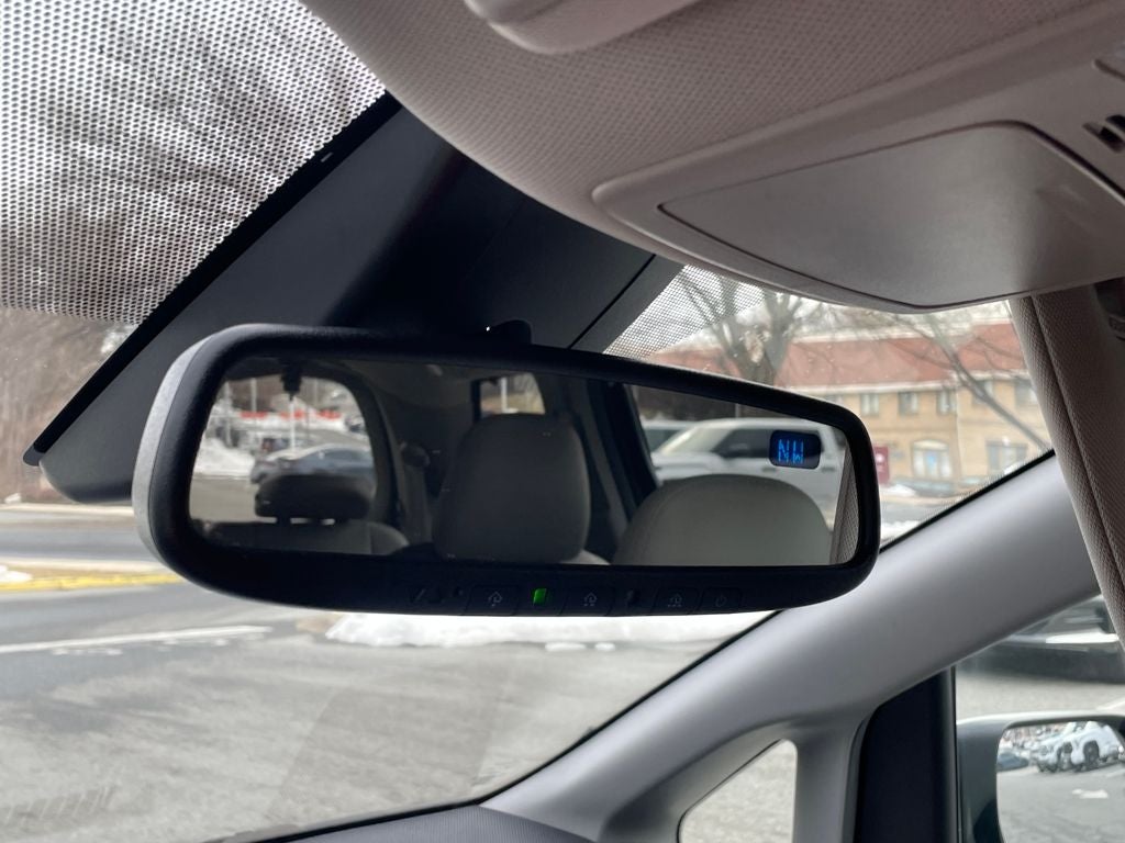 2018 Toyota Sienna XLE 8 Passenger