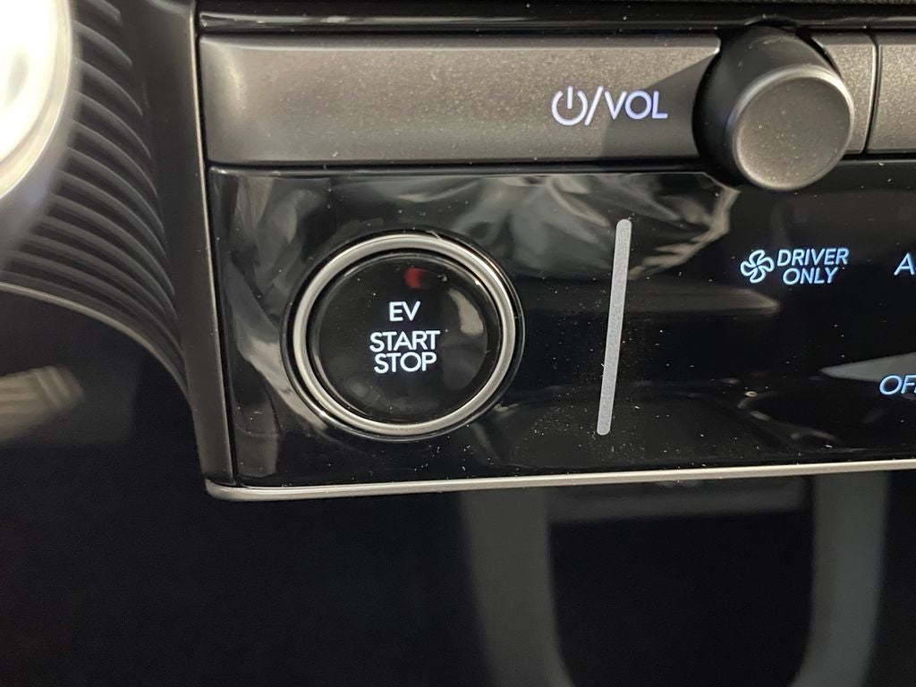 2025 Hyundai IONIQ 5 SE