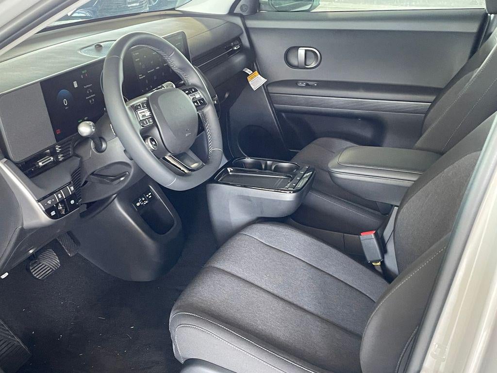 2025 Hyundai IONIQ 5 SE