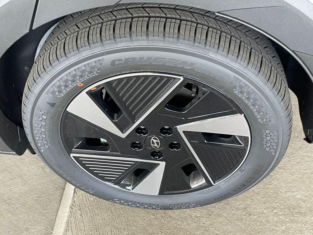 2025 Hyundai IONIQ 5 SE