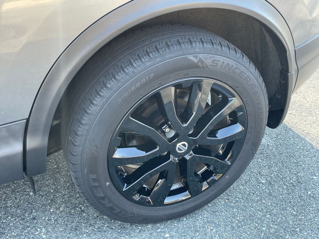 2020 Nissan Rogue Sport SV