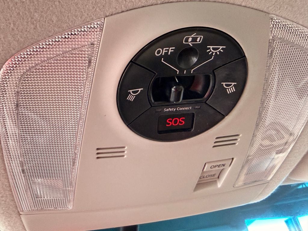 2010 Toyota Prius I