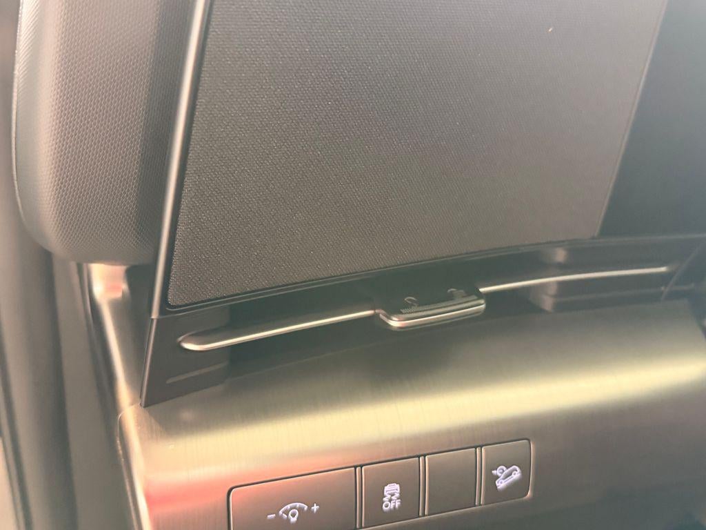2027 Hyundai Kona SE AWD