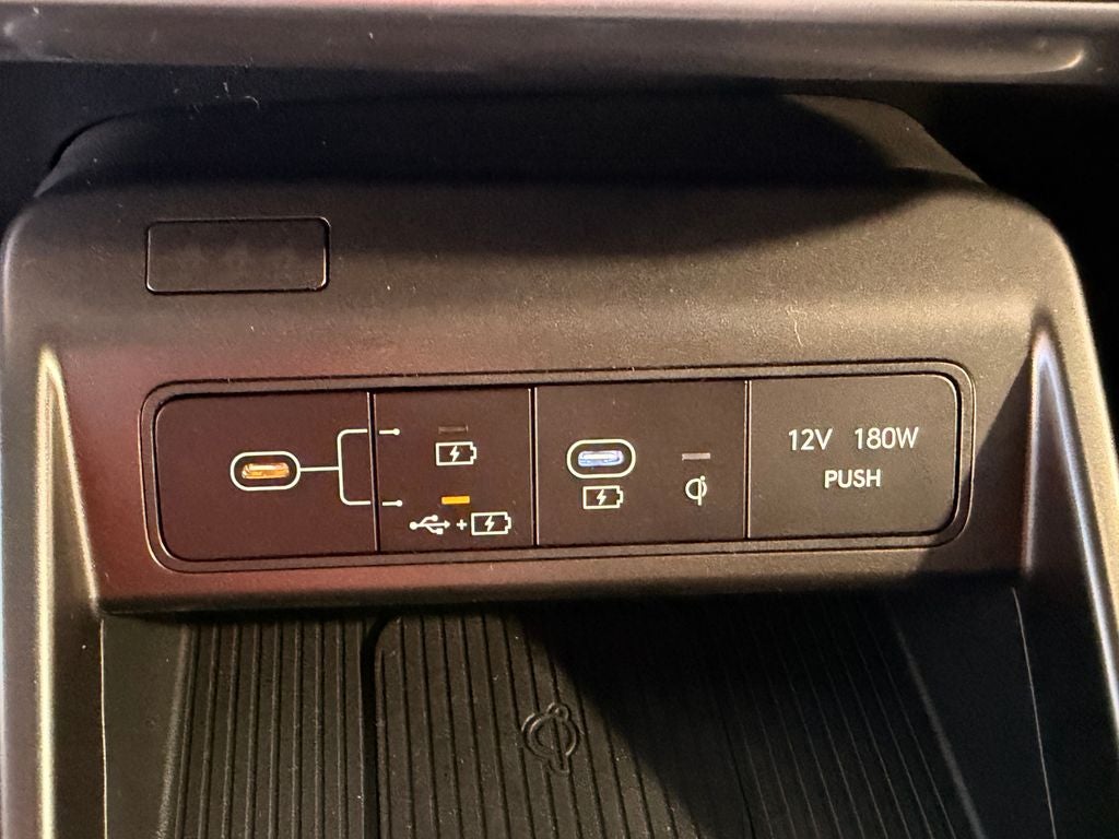 2026 Hyundai Kona SEL Premium FWD