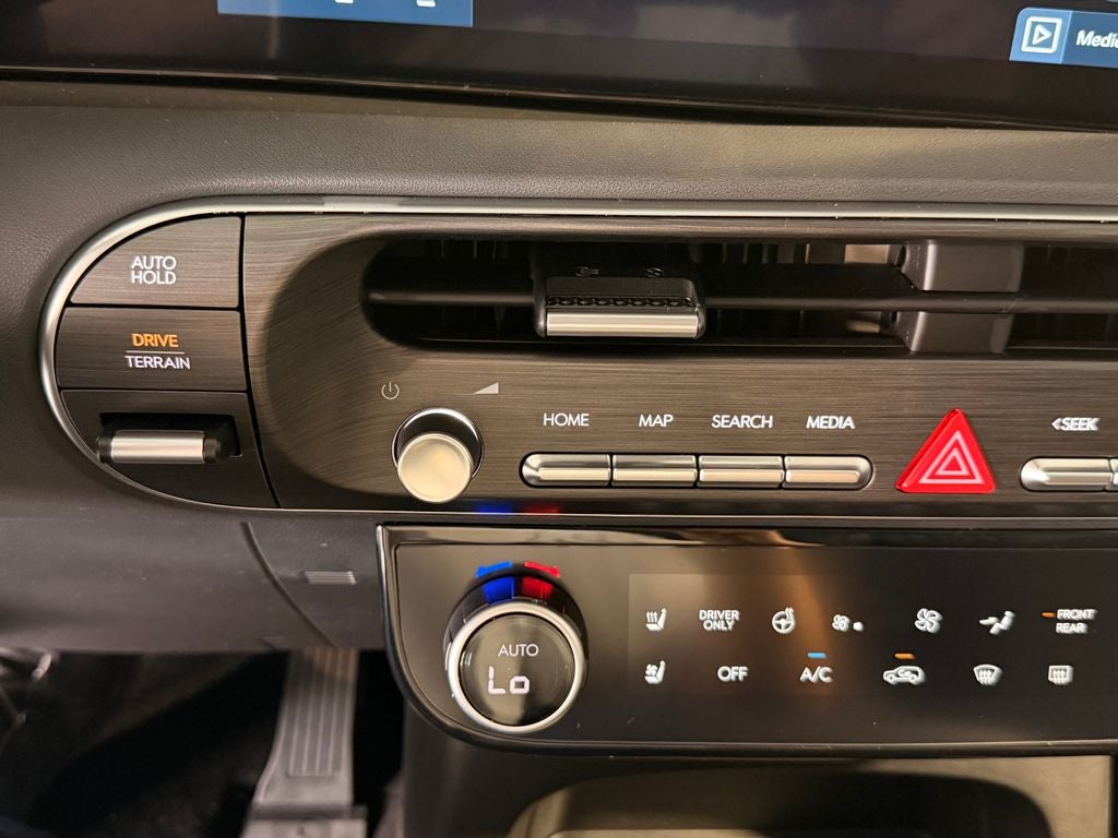 2026 Hyundai Palisade Hybrid SEL Premium 8P