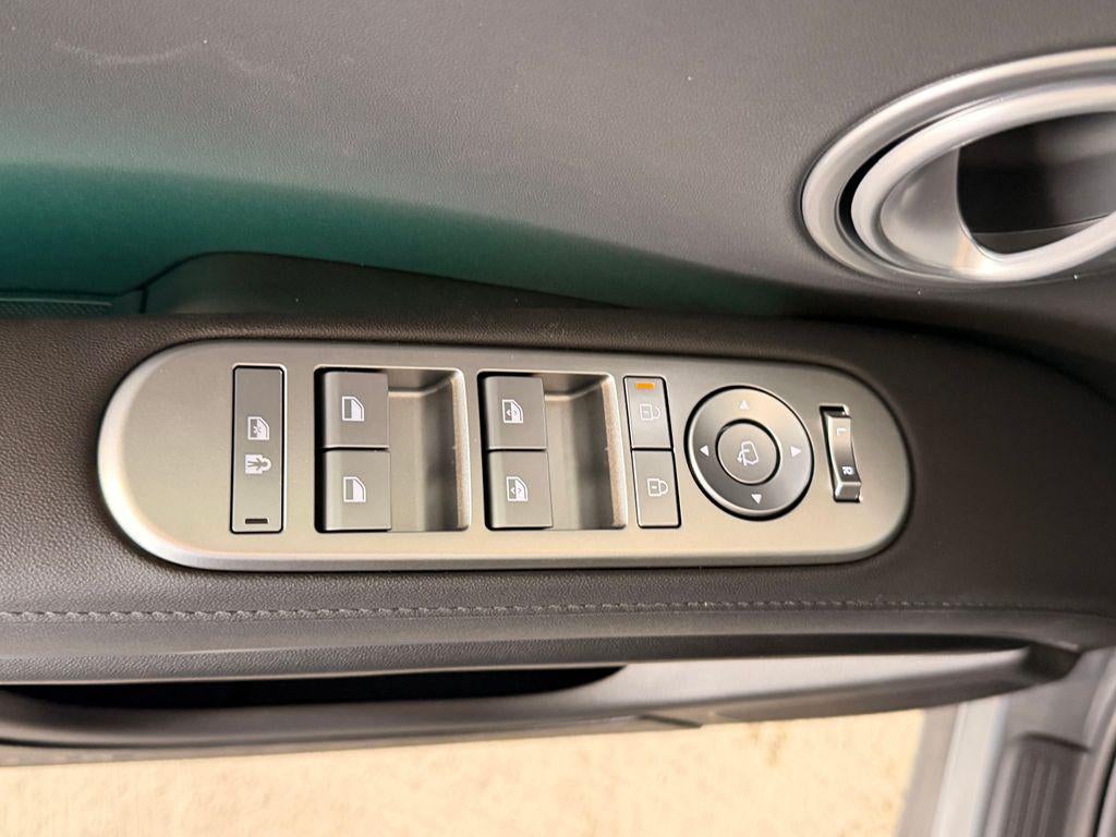 2026 Hyundai Palisade Hybrid SEL Premium 8P