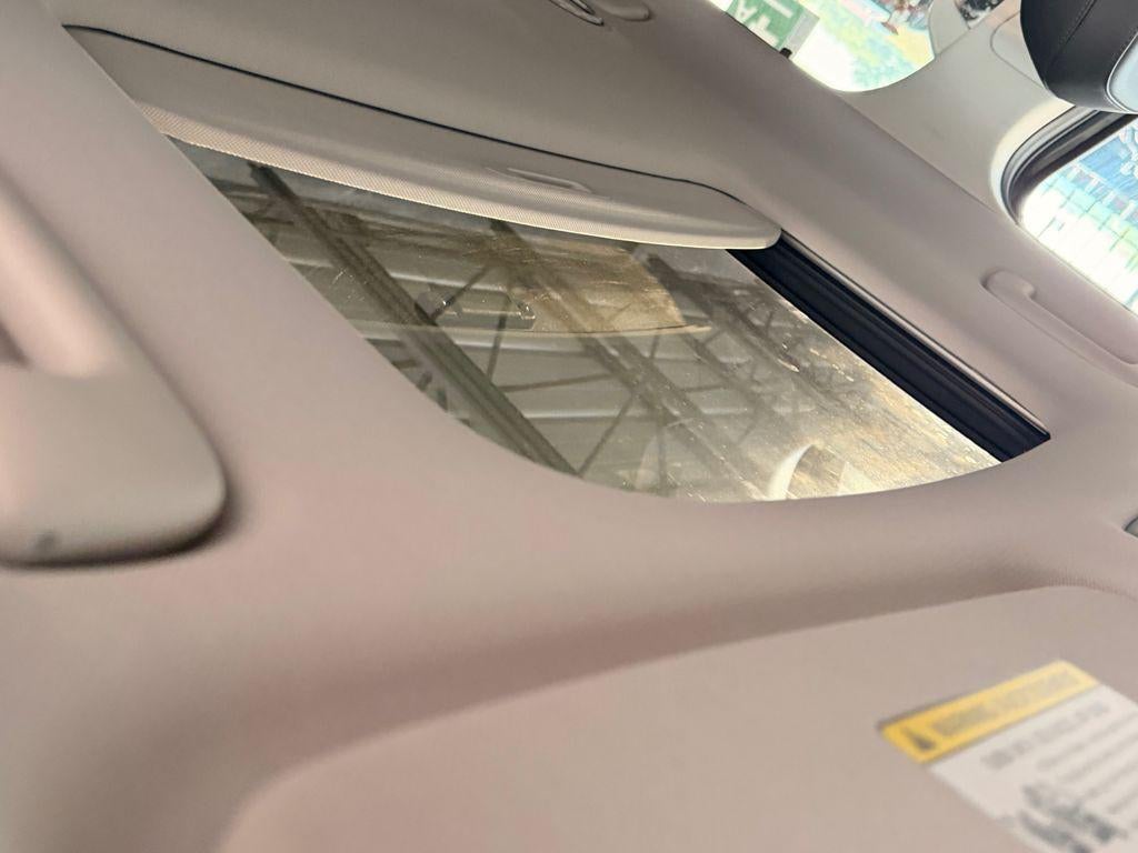 2026 Hyundai Palisade Hybrid SEL Premium 8P