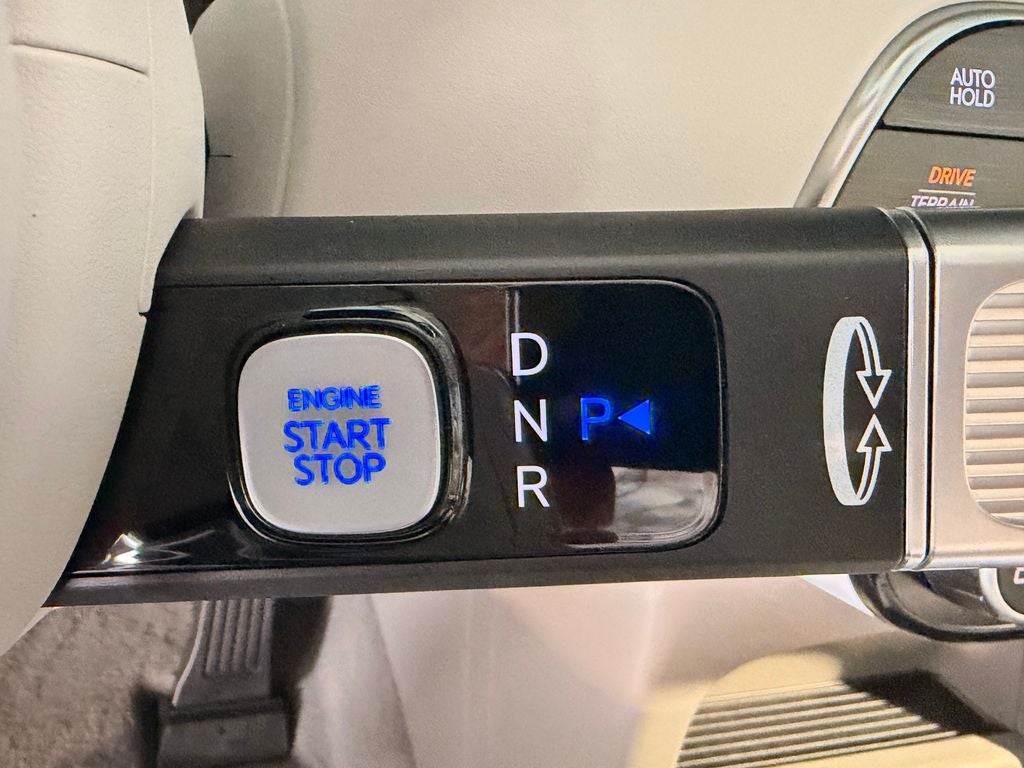 2026 Hyundai Palisade Hybrid SEL Premium 8P
