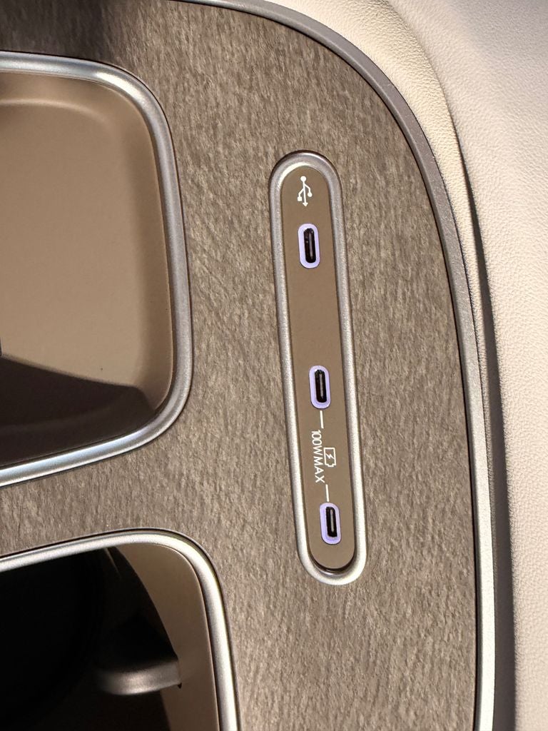2026 Hyundai Palisade Hybrid SEL Premium 8P