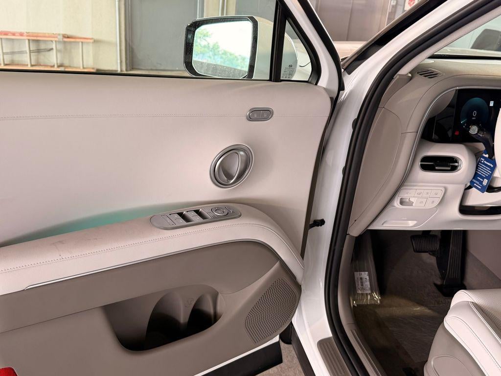 2026 Hyundai Palisade Hybrid SEL Premium 8P