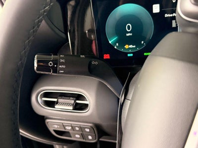 2026 Hyundai Palisade Hybrid SEL Premium 8P