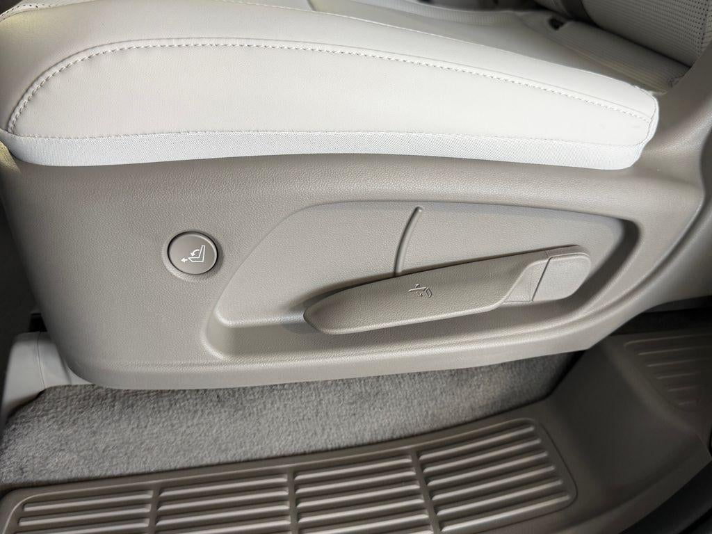 2026 Hyundai Palisade Hybrid Blue SEL 8P