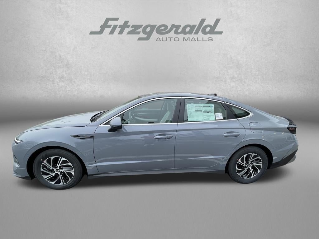 2026 Hyundai Sonata Hybrid Blue