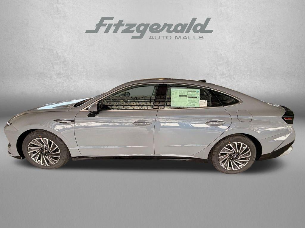 2026 Hyundai Sonata Hybrid SEL