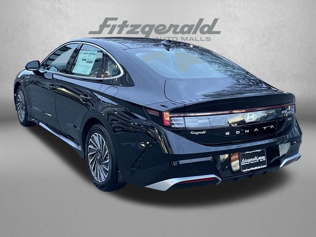2026 Hyundai Sonata Hybrid SEL