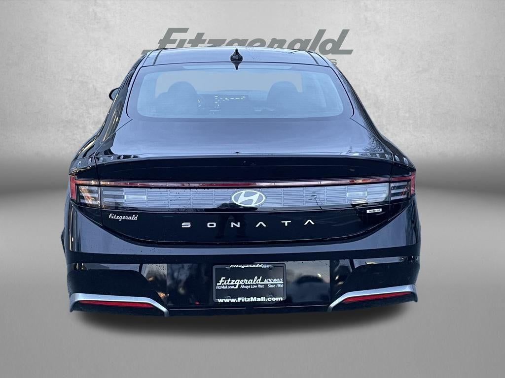 2026 Hyundai Sonata Hybrid SEL