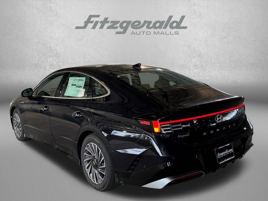 2026 Hyundai Sonata Hybrid Limited