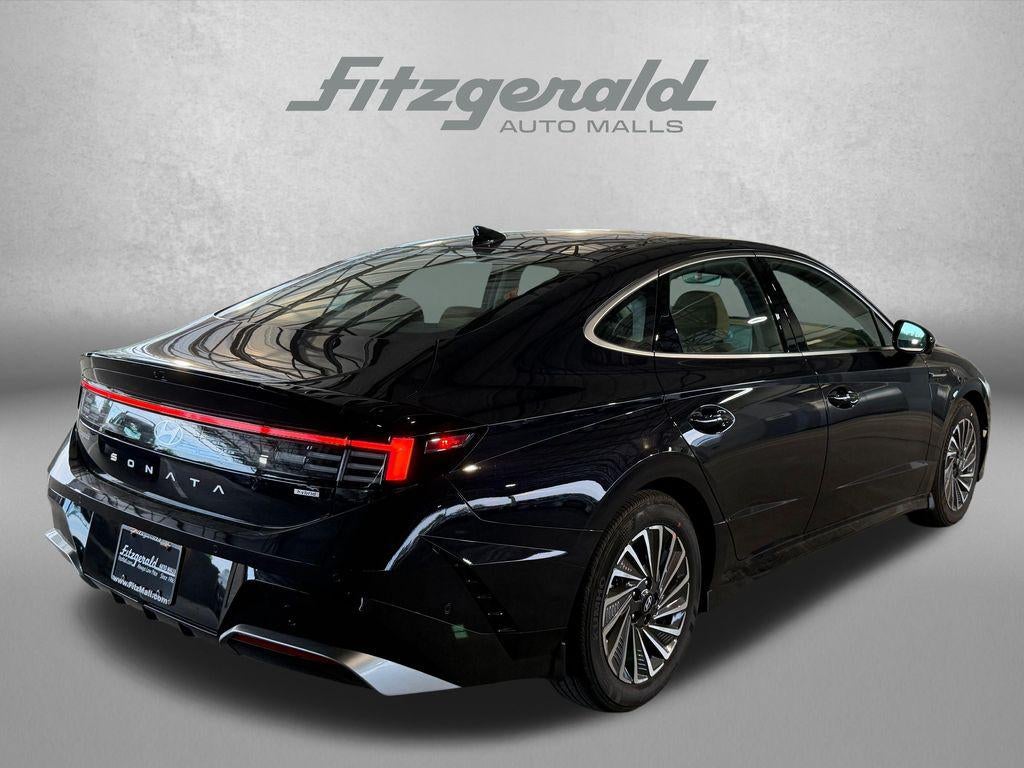 2026 Hyundai Sonata Hybrid Limited